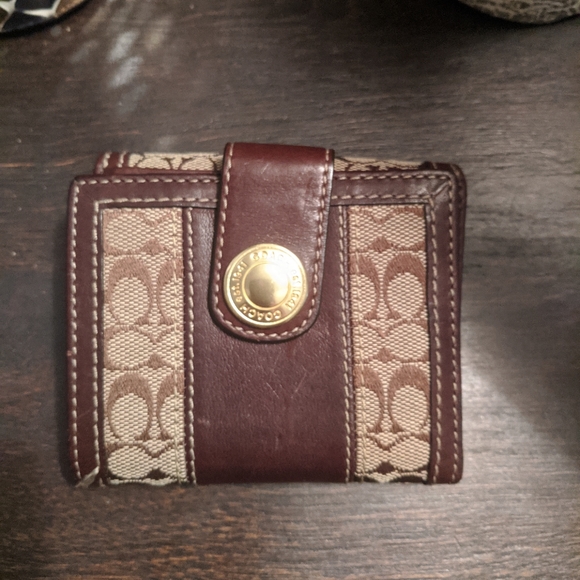 Coach Handbags - Coach wallet